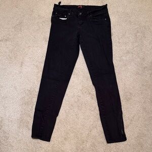 Forever 21 Black Skinny Jeans